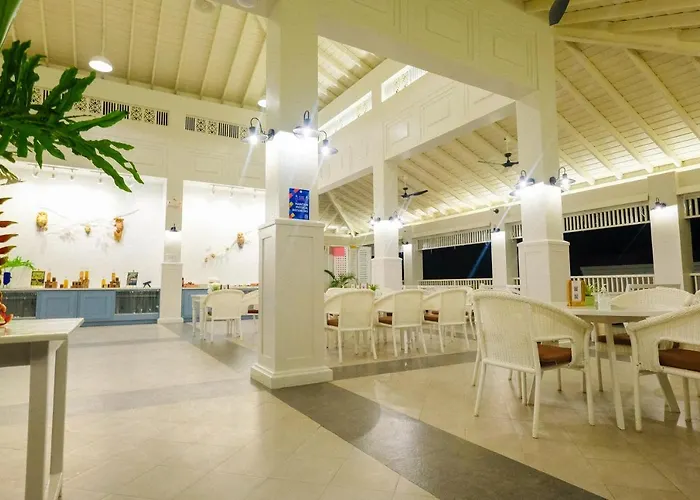 Maayo Resort